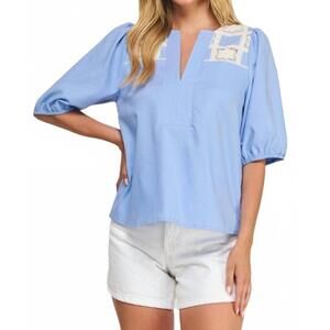NEW LIV crochet v-neck blouse in chambray